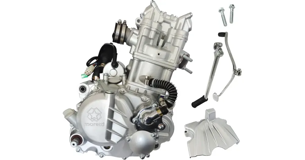 Täydellinen moottori 300cc, 5 vaihdetta, nestejäähdytteinen, Moretti Parts Kuuma Tarjous
