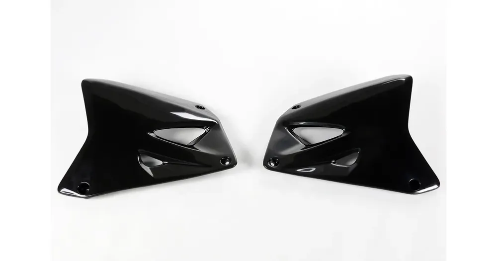 Alennettu UFO Plast mustat jäähdyttimen suojat Suzuki RM 125 / RM 250