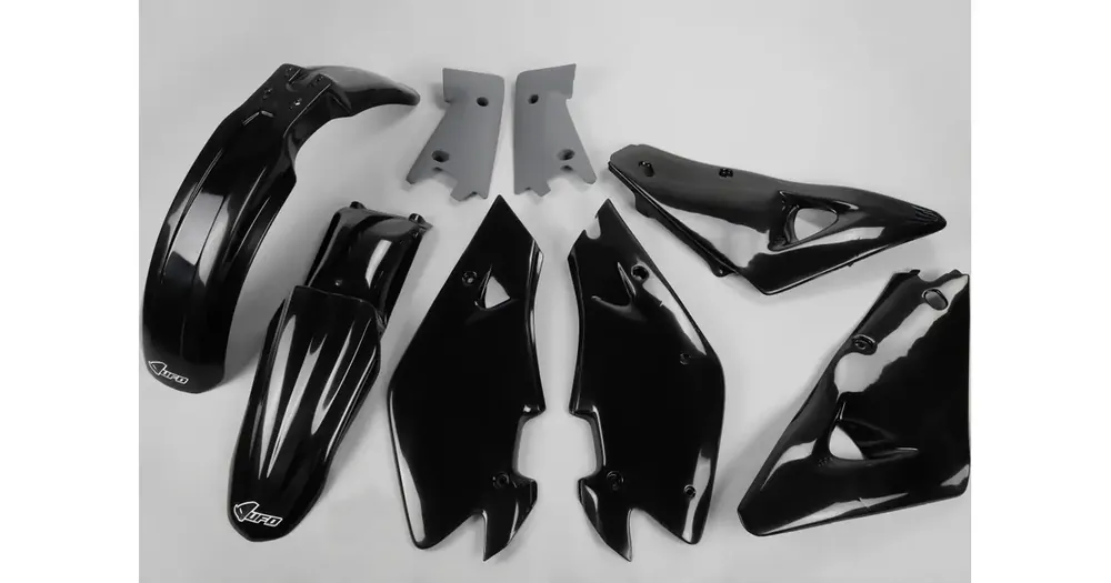 UFO Plast korpusosien sarja musta Honda CR 125 00-03 / 250 00-03 Alennus