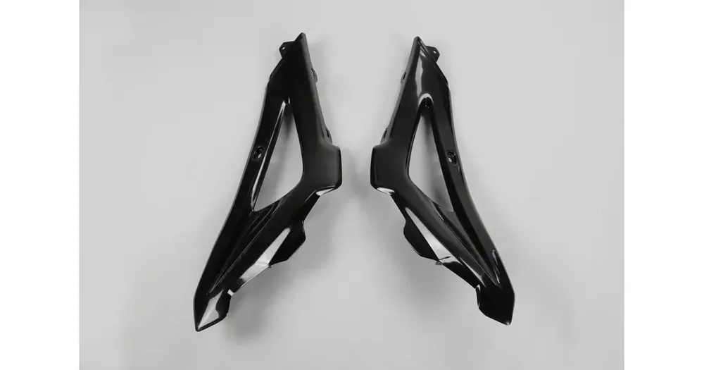 Tarjoushinta UFO Plast jäähdyttimen suojat mustat Husqvarna CR / WR / TC / TE 05-07