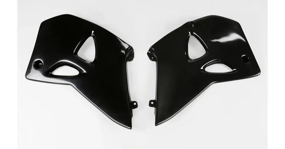 Alkuperäinen UFO Plast mustan jäähdyttimen suojat KTM SX / EXC 99-00