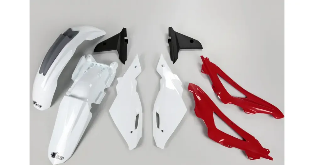 UFO Plast korpusosien sarja valko-punamusta Honda CR 125 09-13 Lähetetään Heti