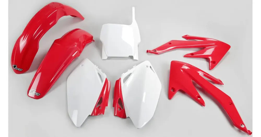 Sertifioitu UFO Plast korpusosien sarja valko-punainen Honda CRF 450 R 05-06