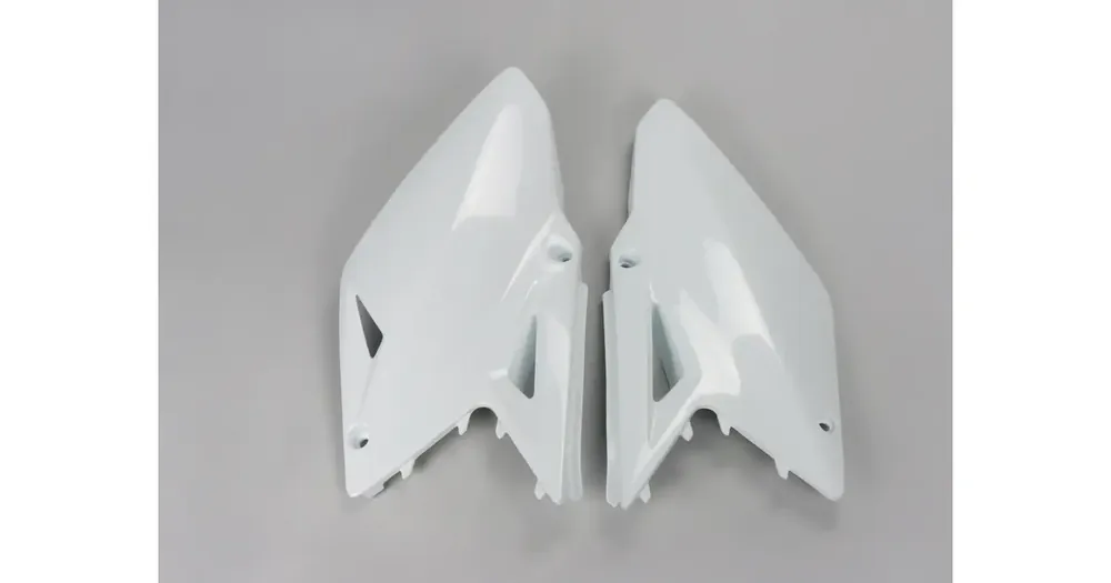 Lähetetään Heti UFO Plast ylä takakatteet, valkoinen, sarja, Suzuki RMZ 450 08-17