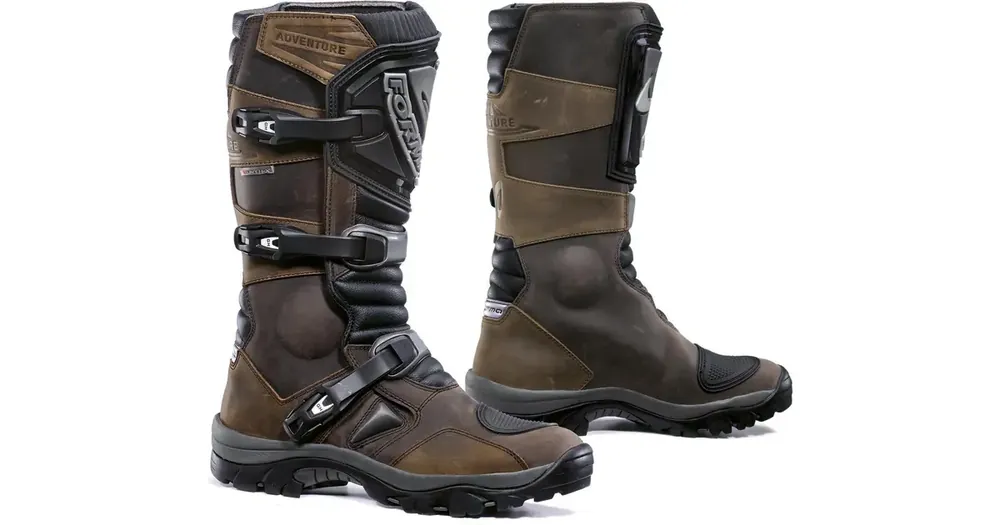 Forma Adventure Brown Matkasaappaat Tehdashinta