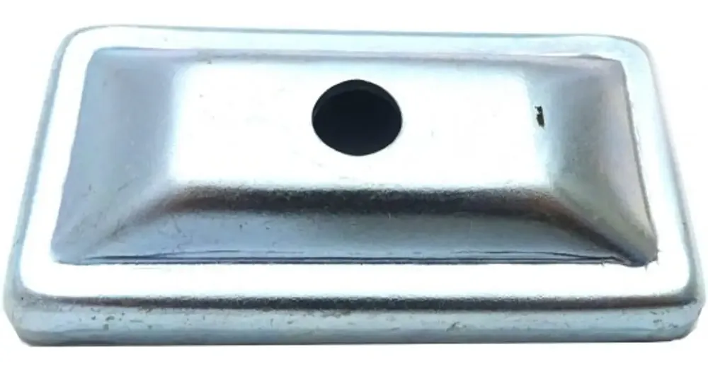 Paras Hinta Päärunkoon, vetoketjun kiristimeen tuleva suojatulppa, Junak ADV 125