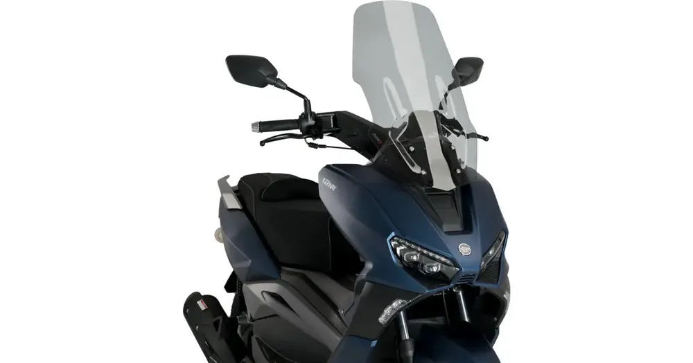 Vain Rajoitetun Ajan Tuulilasi, kevyesti tummennettu, Puig 20713H V-Tech Line Touring, Keeway Vieste