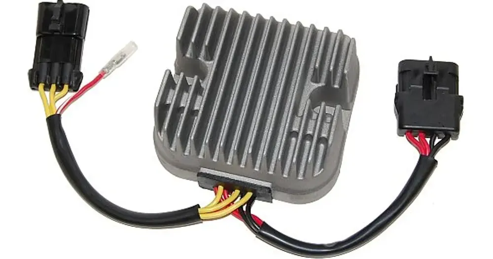 Electrosport ESR826 jännitteensäädin Päivän Tarjous