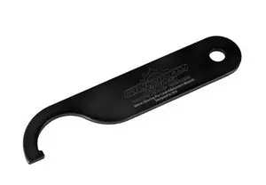 Tarjoushinta Factory Links esiasetuksen esijännitys 38 mm Universal Iskunvaimennin avain
