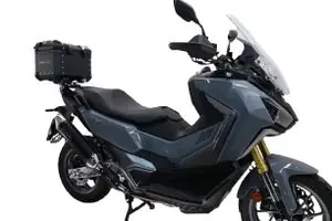 GPR Tech ALPI-TECH Alu - Täydellinen tuki - 26 litraa - musta YlätaskuSYM 400 ADX TG 400 - 2025 - 2026 Vain Rajoitetun Ajan