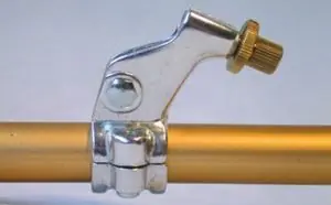 Tarjoushinta Bihr alu coulé pour levier 872209 Universal Kytkinpumppu