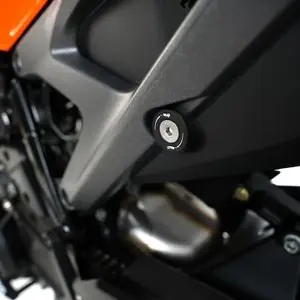 Lähetetään Heti RG Racing Takaputket Jalkatukien poistopaketti