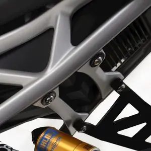 RG Racing Mustan takareikäkansi Jalkatukien poistopaketti Asiakkaiden Suosikki